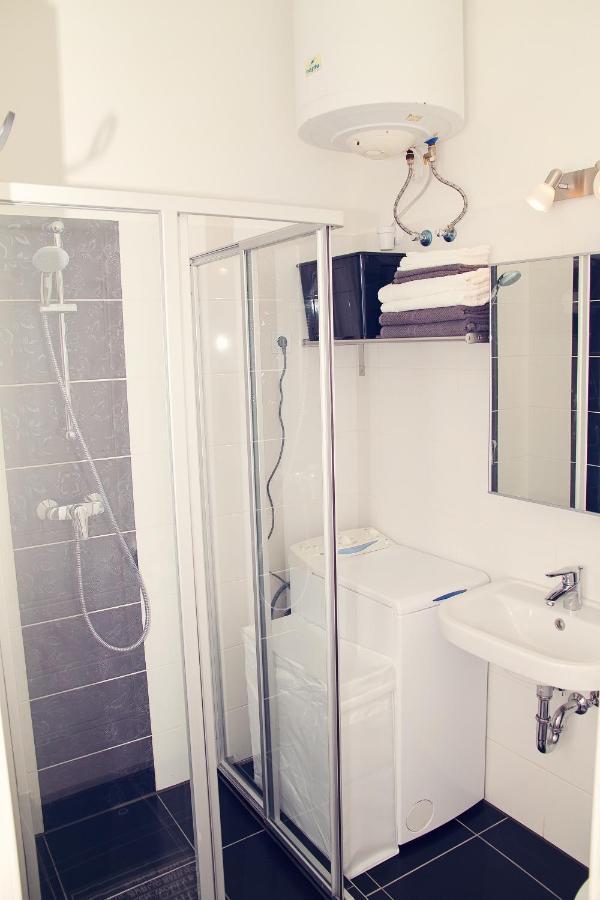 Apartment Trendy & Cozy At Heroes' Square *